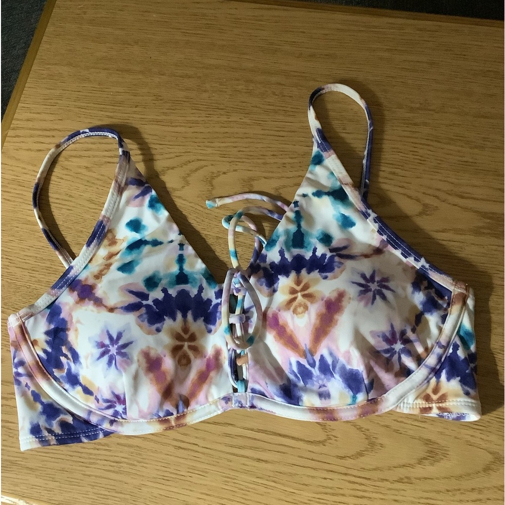 US urban sea lace up multi colored bikini top lightly padded size Med NWT